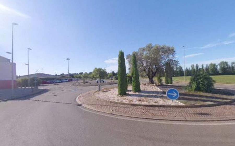 Vue du Rond-point anonyme n°27794958