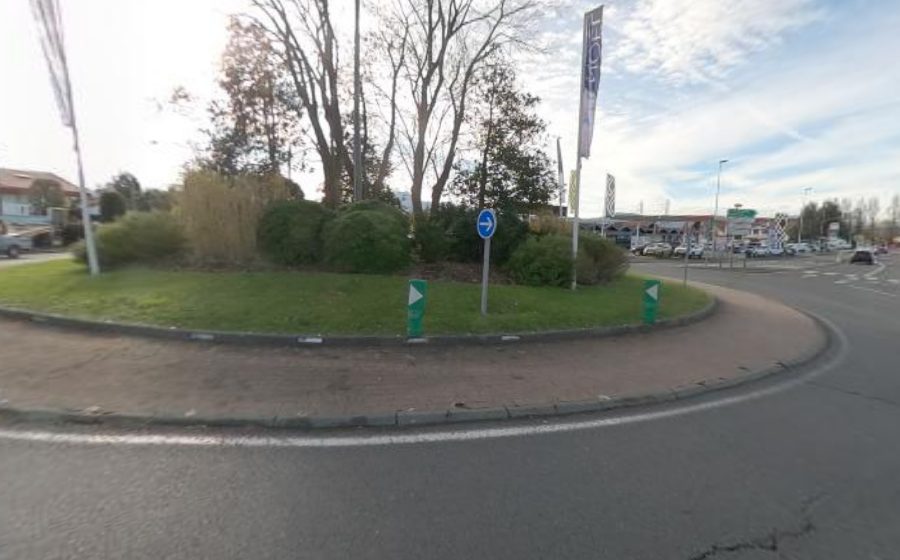 Vue du Rond-point anonyme n°27795373
