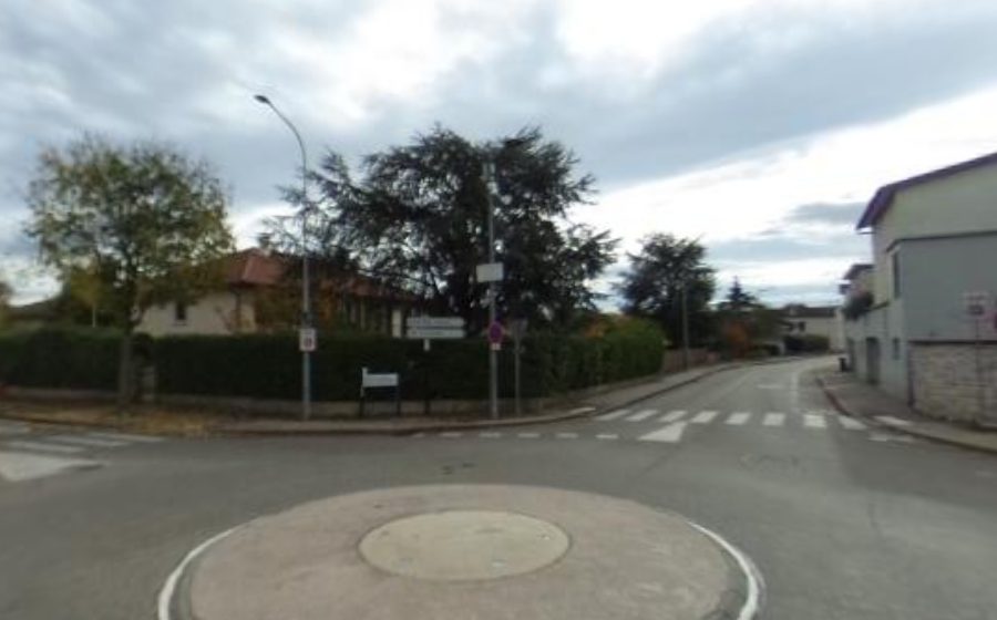 Vue du Rond-point anonyme n°27803910