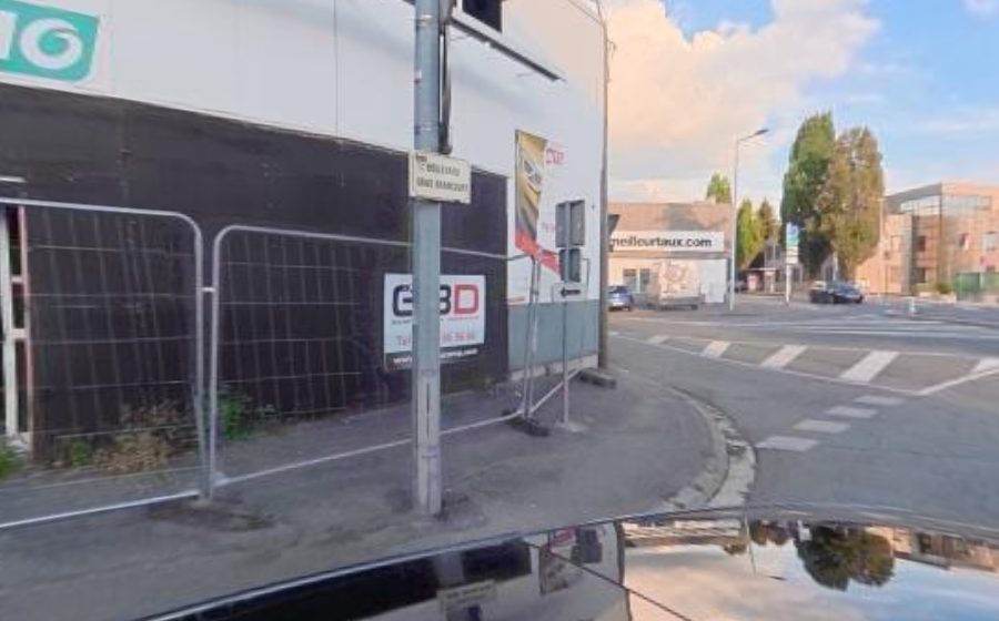 Vue du Rond-point anonyme n°27848102