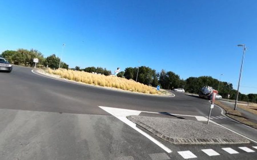 Vue du Rond-point anonyme n°27885114
