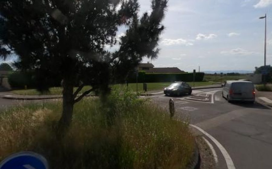 Vue du Rond-point anonyme n°28014811