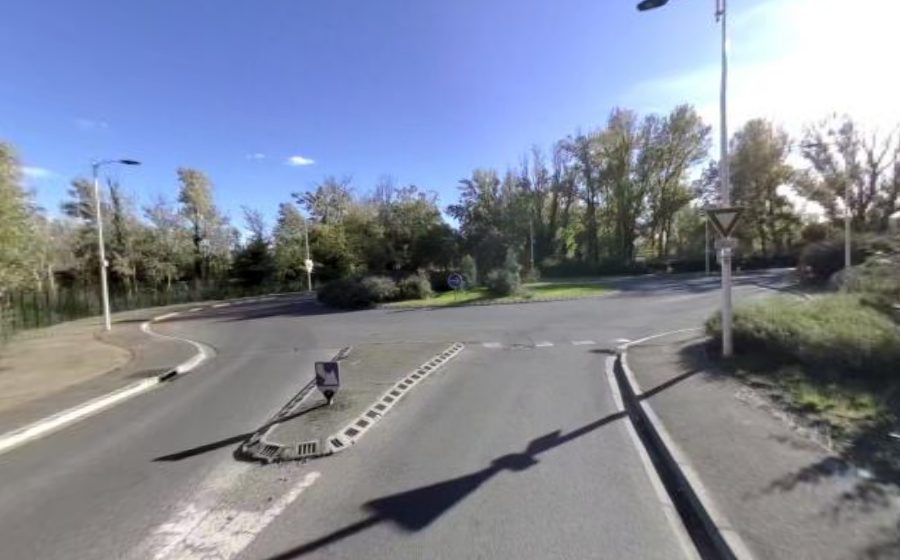 Vue du Rond-point anonyme n°28049293