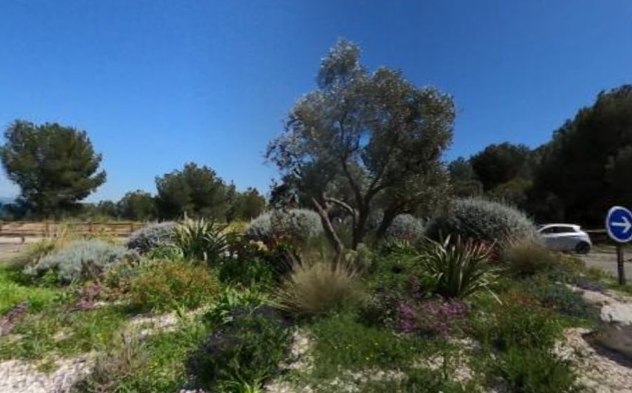 Vue du Rond-point anonyme n°28049304