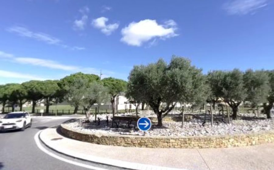 Vue du Rond-point anonyme n°28051076