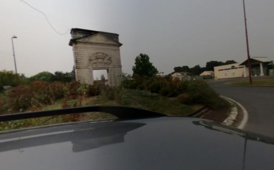Vue du Rond-point anonyme n°28187597