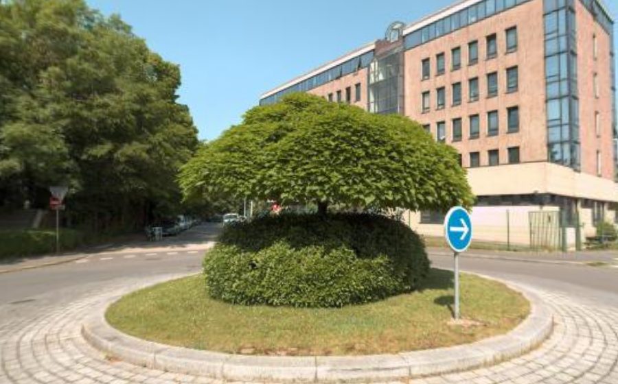 Vue du Rond-point anonyme n°28321164