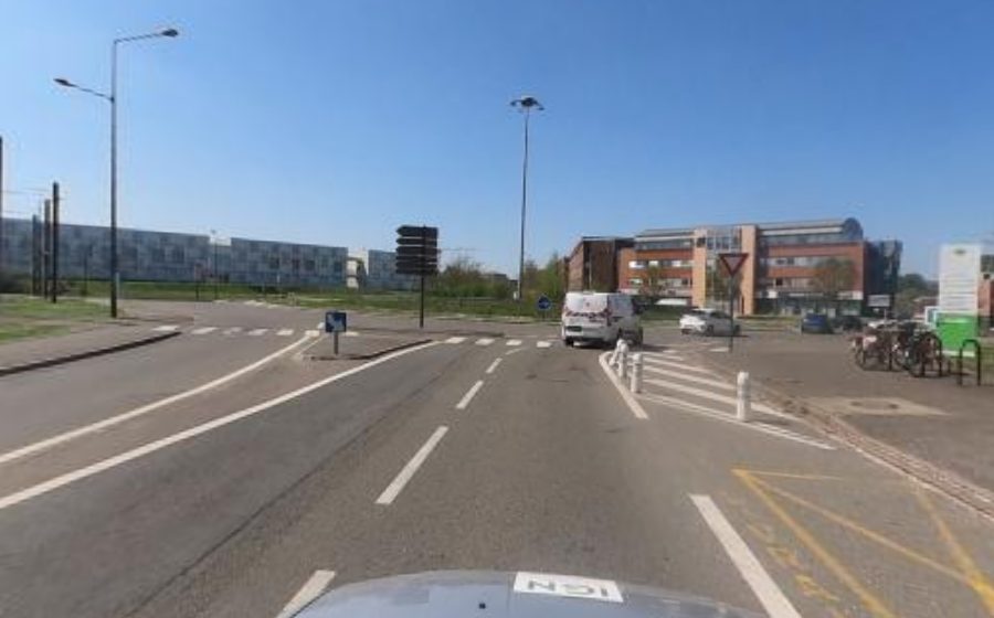 Vue du Rond-point anonyme n°28327659