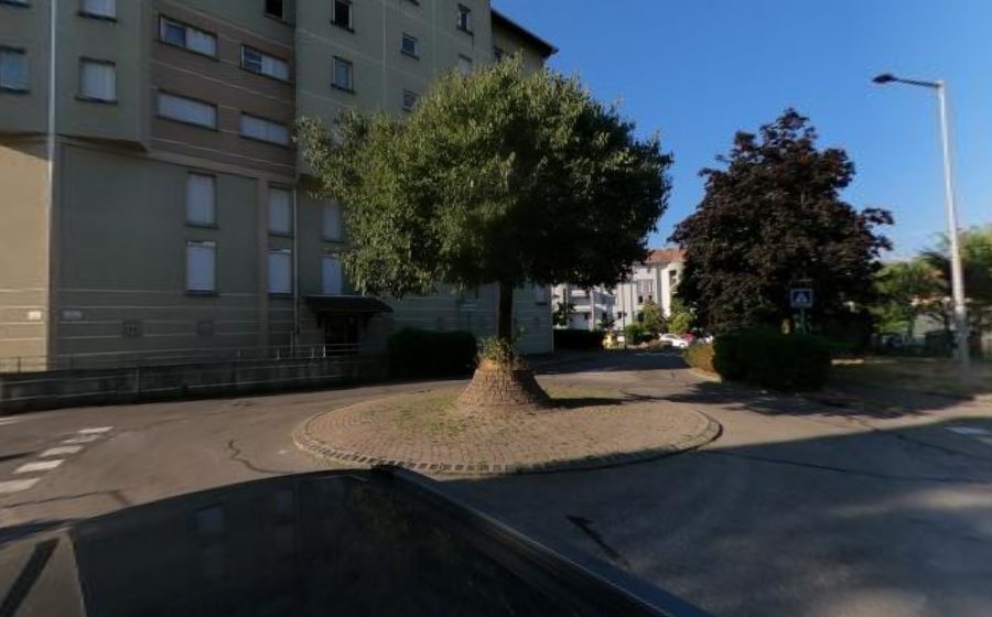 Vue du Rond-point anonyme n°28437462