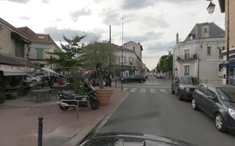 Vue de la Place de la Pie
