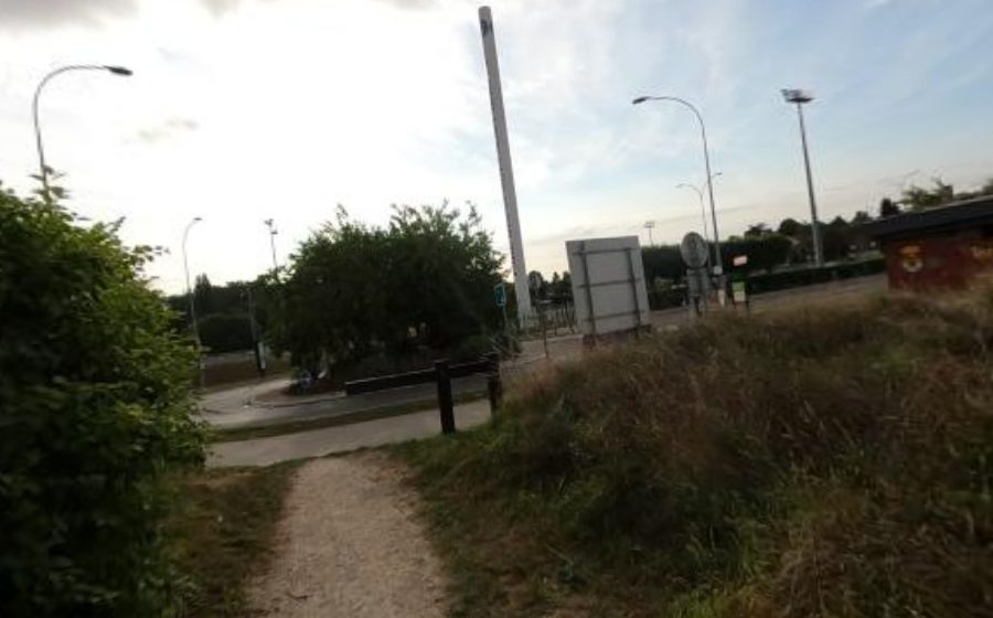 Vue du Rond-point anonyme n°286821541