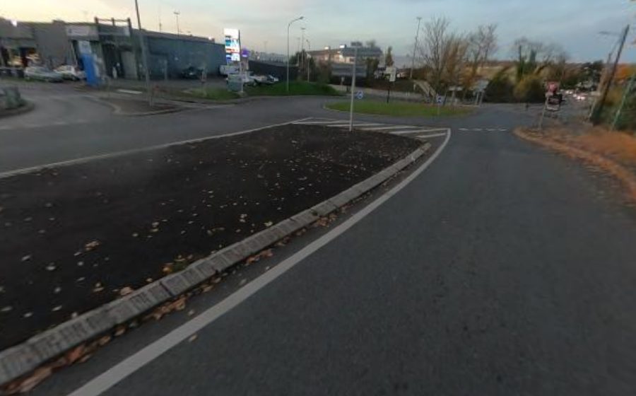 Vue du Rond-point anonyme n°286821551