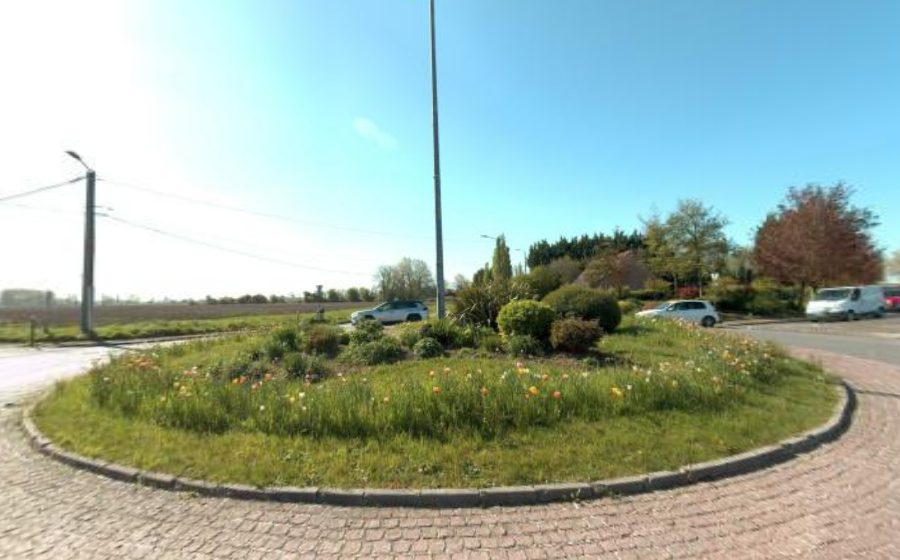 Vue du Rond-point anonyme n°28705557