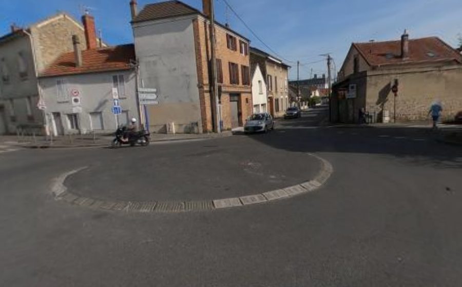 Vue du Ront-Point du 8 Mai 1945