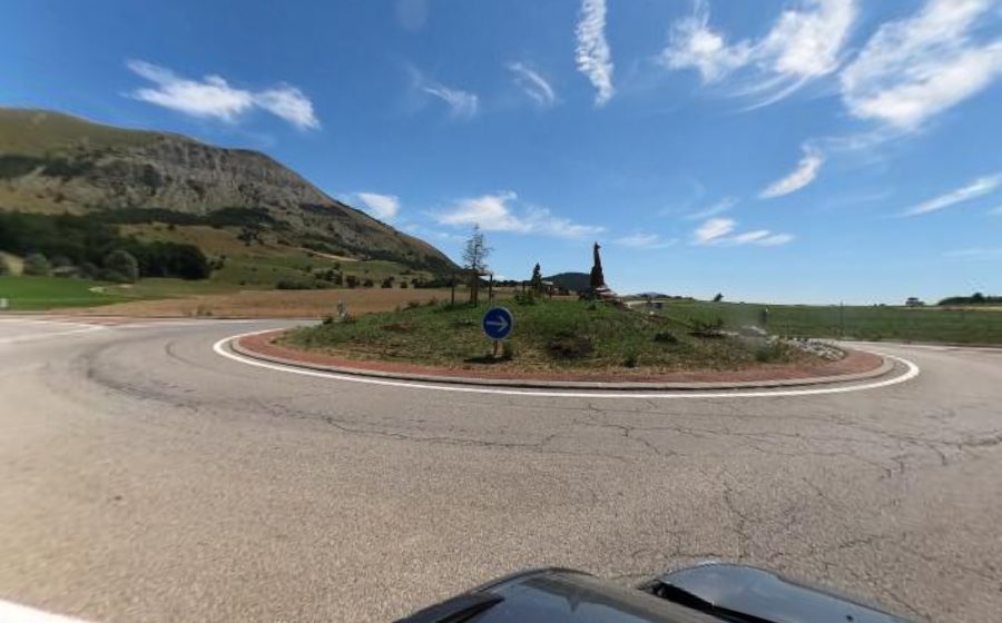 Vue du Rond-point anonyme n°28865273