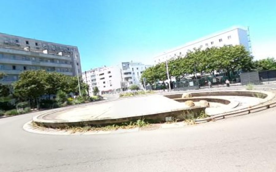 Vue du Place des Martyrs de la Résistance
