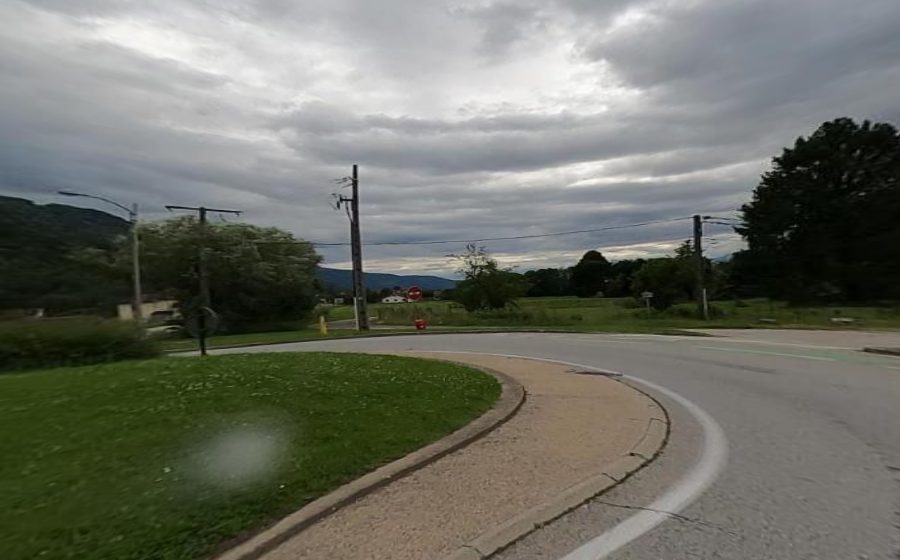 Vue du Rond-point anonyme n°290744892