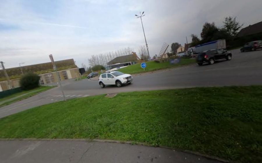 Vue du Rond-point anonyme n°291134734
