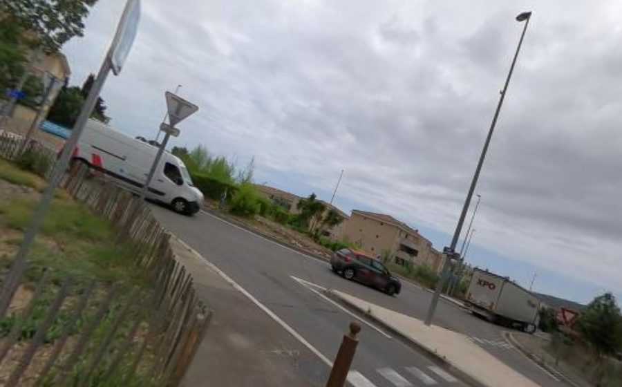 Vue du Rond-point anonyme n°29204144