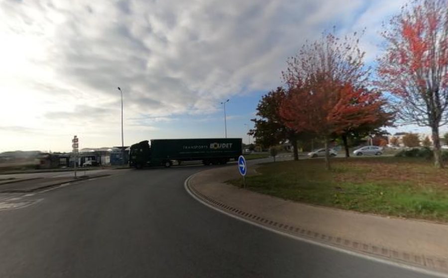 Vue du Rond-point anonyme n°292377458