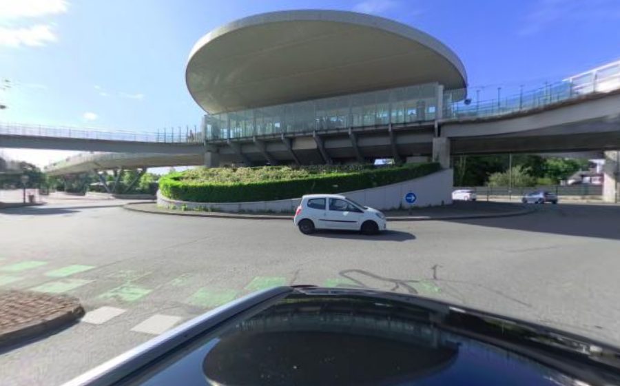 Vue du Rond-point anonyme n°292801228