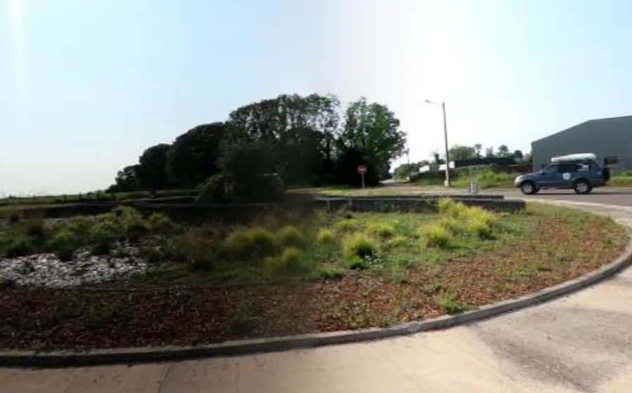 Vue du Rond-point anonyme n°295125280