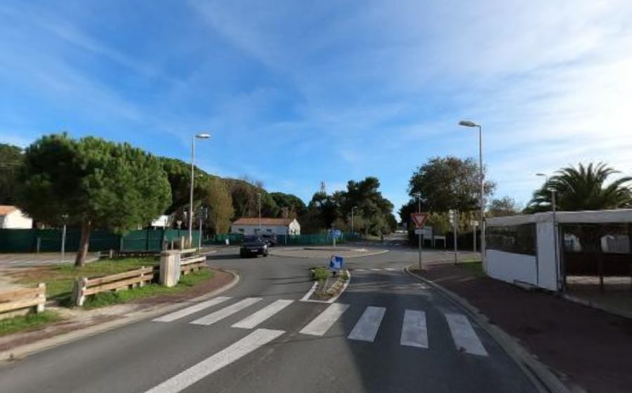 Vue du Rond-point anonyme n°298691055