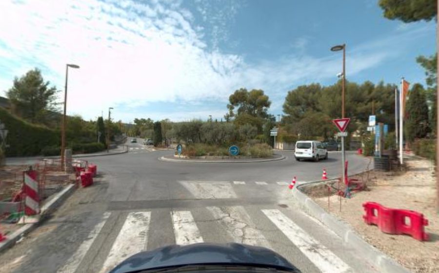Vue du Rond-point anonyme n°30130106
