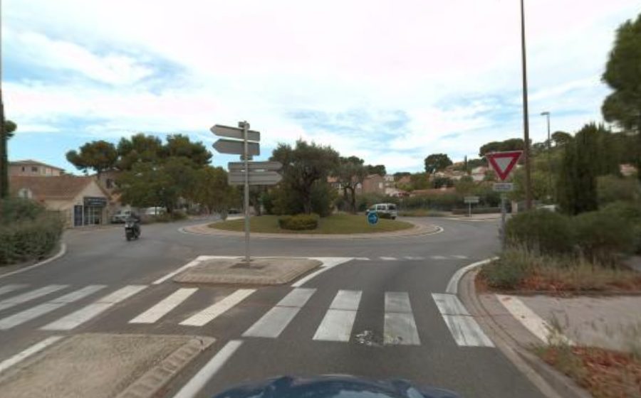 Vue du Rond-point anonyme n°302110812