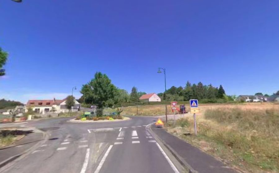 Vue du Rond-point anonyme n°303328698
