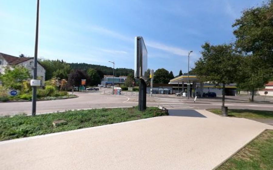 Vue du Rond-point anonyme n°30650133