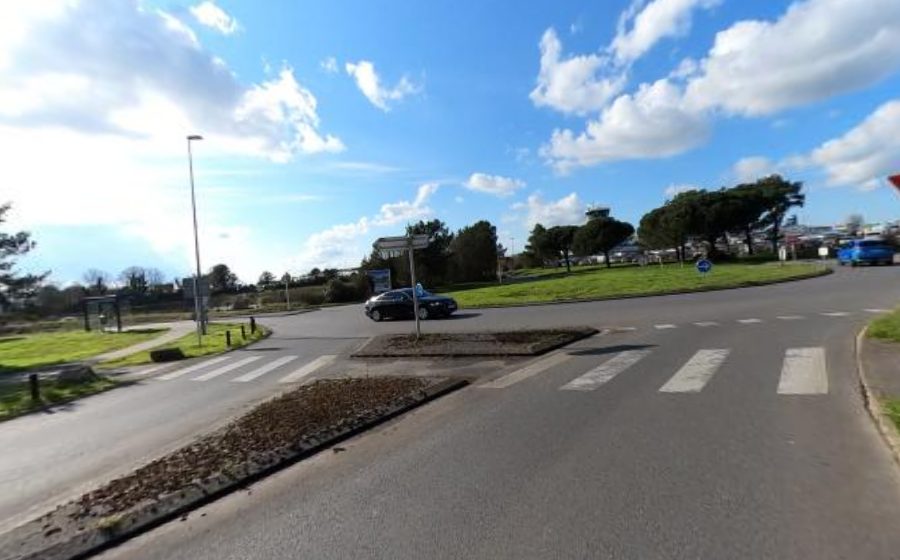 Vue du Rond-point anonyme n°30692468