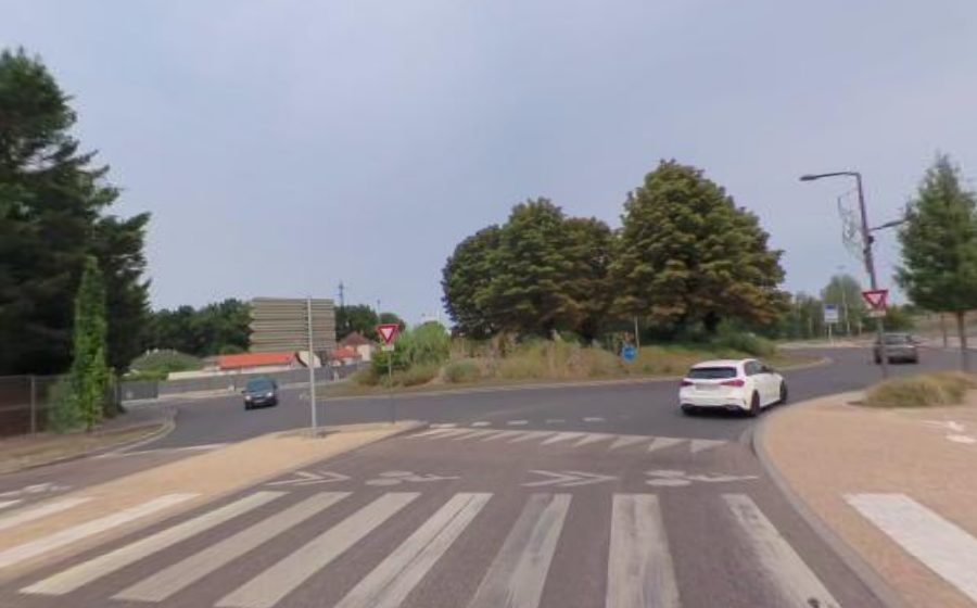Vue du Rond-point anonyme n°307415522