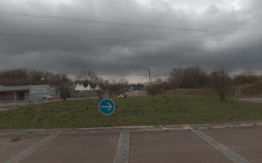 Vue du Rond-point anonyme n°307454710