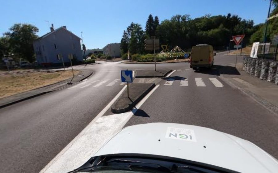 Vue du Rond-point anonyme n°30759528