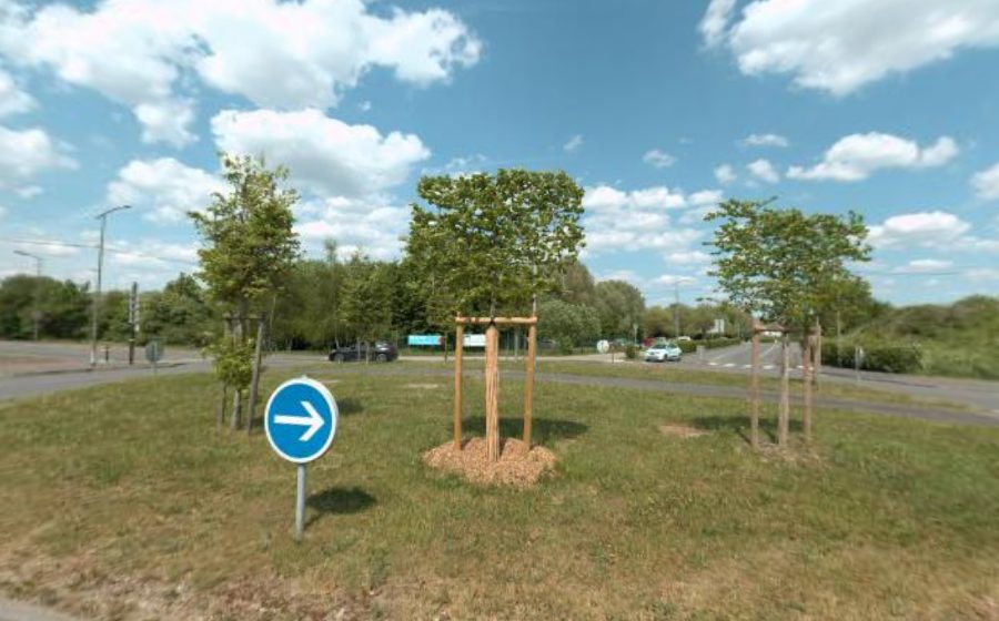 Vue du Rond-point anonyme n°307877636