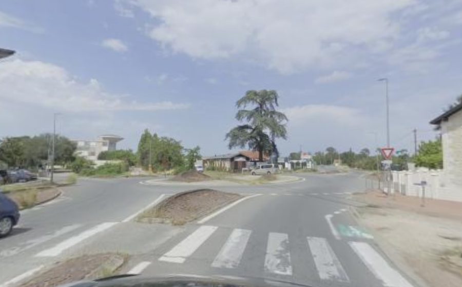 Vue du Rond-point anonyme n°30801424