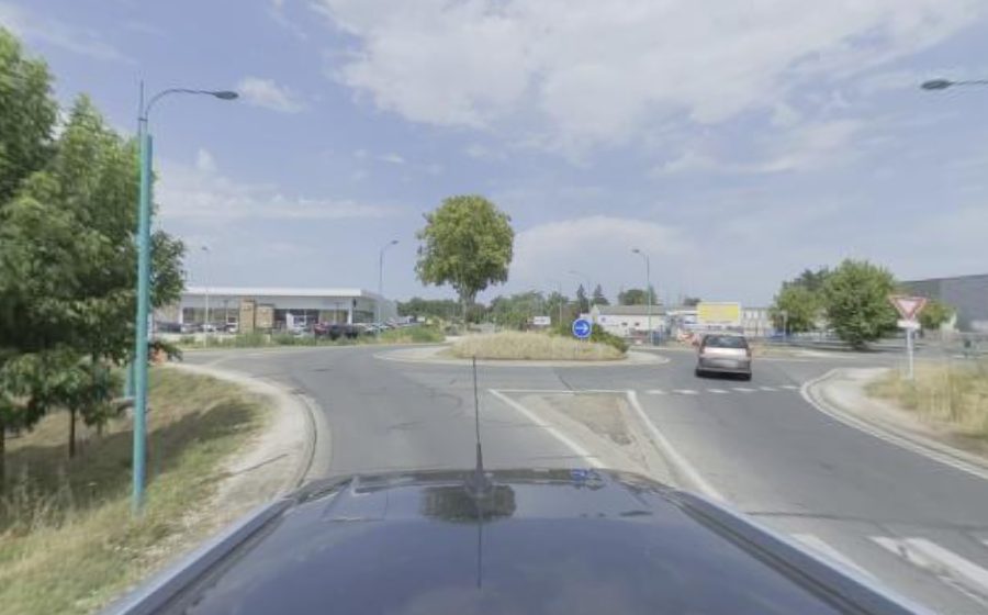 Vue du Rond-point anonyme n°30801513