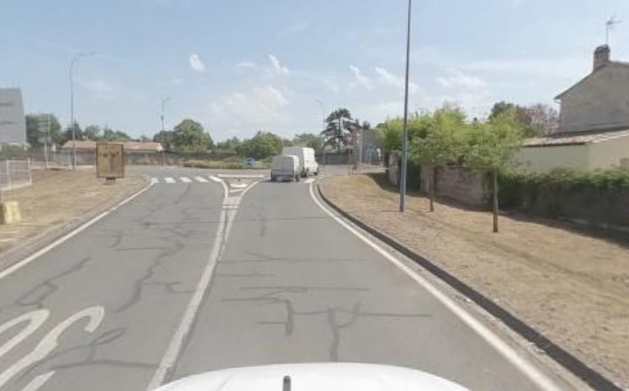 Vue du Rond-point anonyme n°30801592