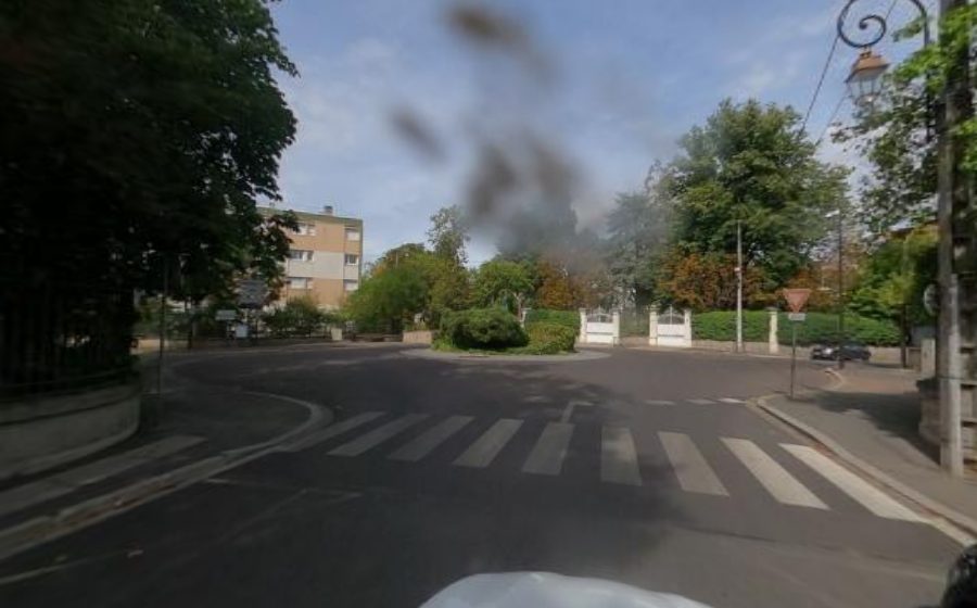 Vue du Rond-point anonyme n°308386972