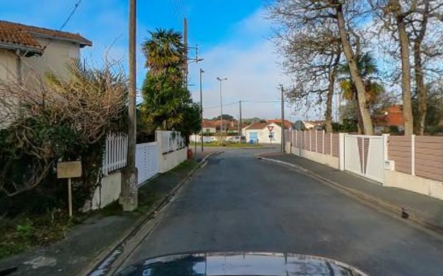 Vue du Rond-point anonyme n°308741328