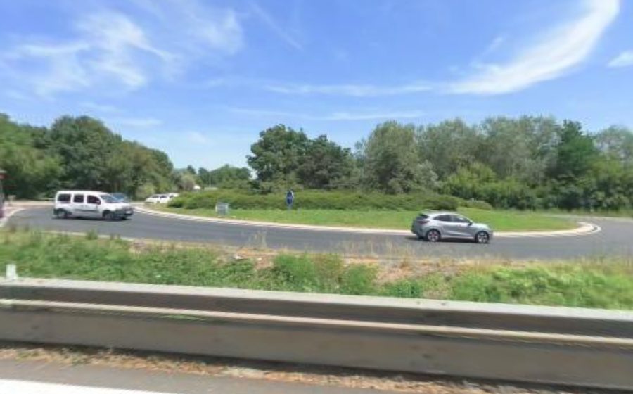 Vue du Rond-point anonyme n°311425166
