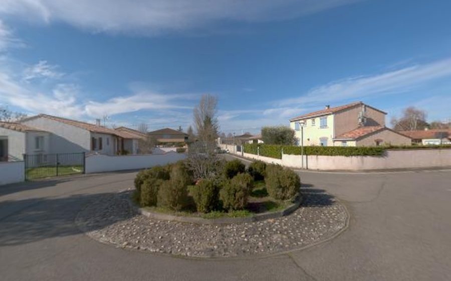 Vue du Rond-point anonyme n°31153757