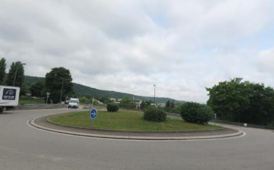 Vue du Rond-point anonyme n°312749974