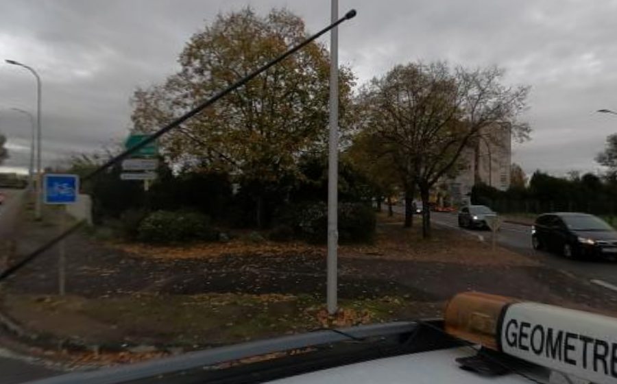 Vue du Rond-point anonyme n°31309269
