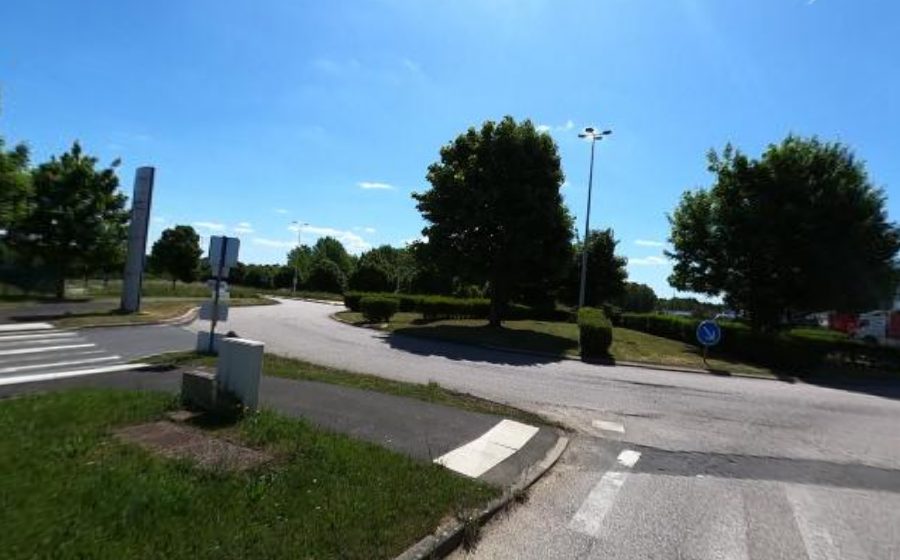 Vue du Rond-point anonyme n°317769783