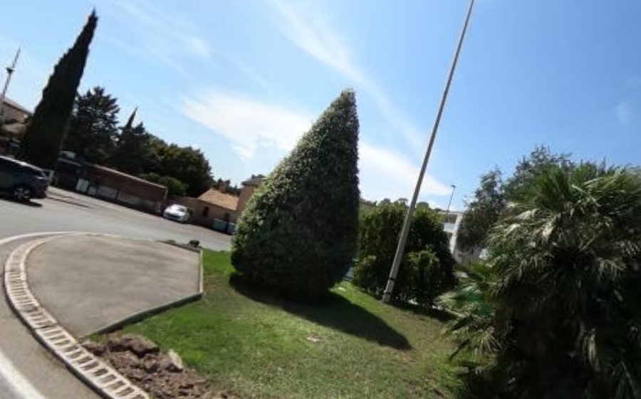 Vue du Rond-point anonyme n°31792094