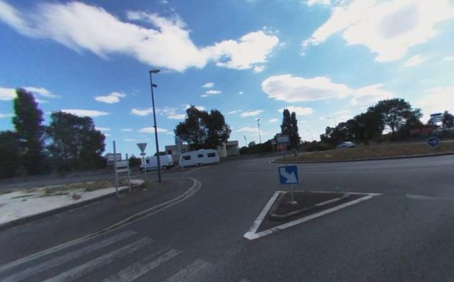 Vue du Rond-point anonyme n°31811955