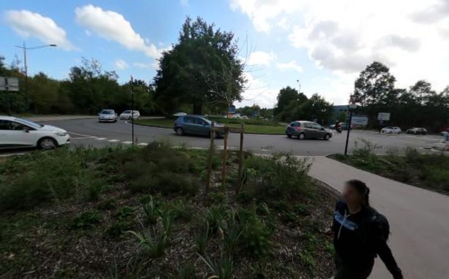 Vue du Rond-point anonyme n°318654808