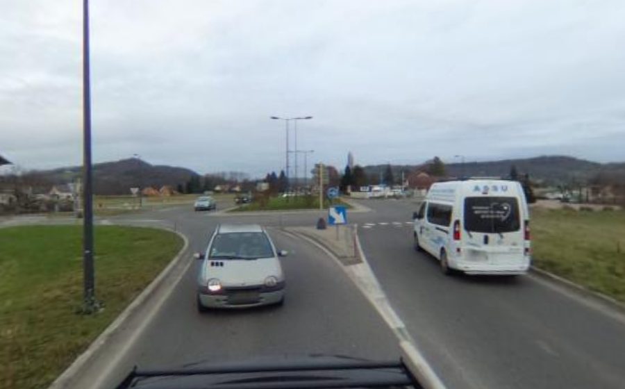 Vue du Rond-point anonyme n°319167922